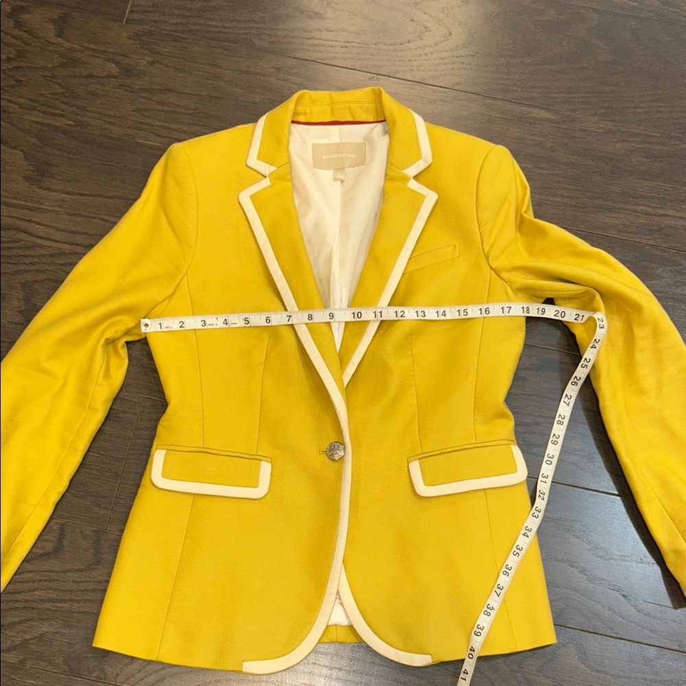 Banana Republic Yellow Blazer with White Accents - Picture 5 of 7